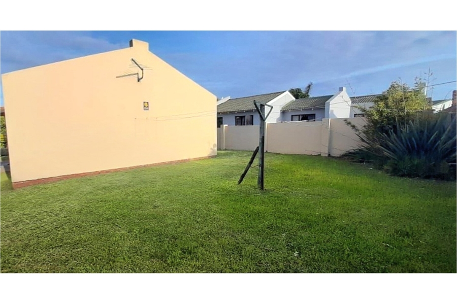 3 Bedroom Property for Sale in Charlo Eastern Cape